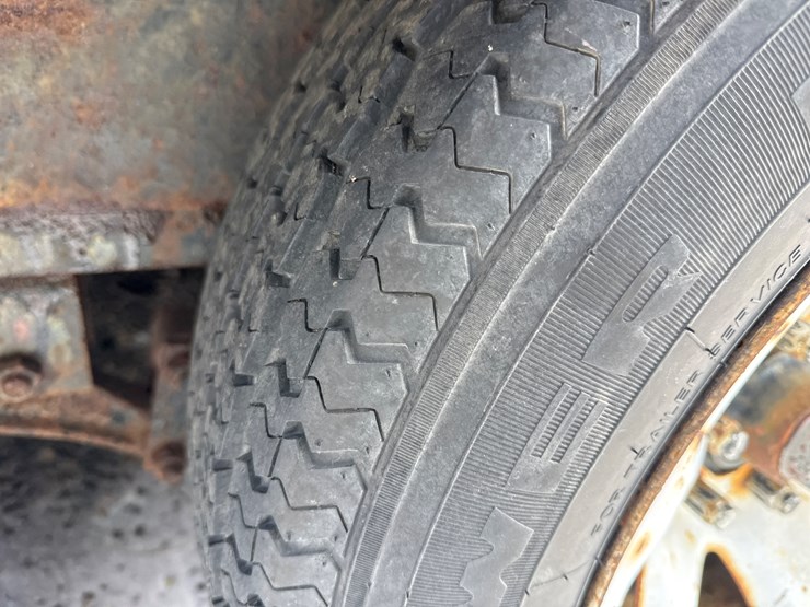 #2212-•-vovlo/marathon-320kw-generator-image-55