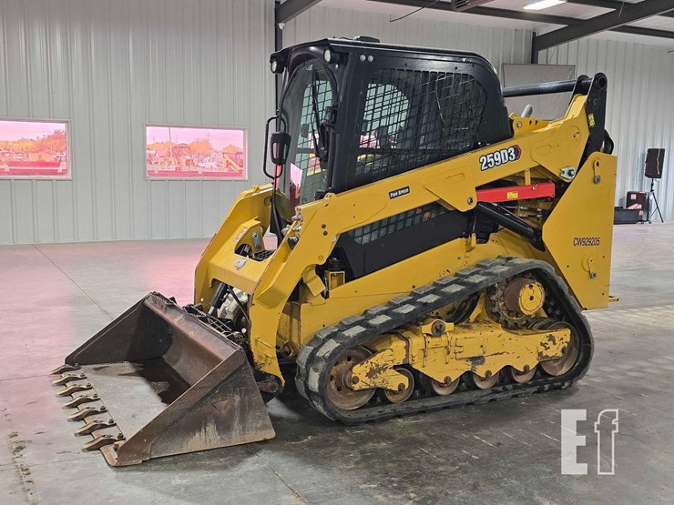 2023-caterpillar-259d3-image-1