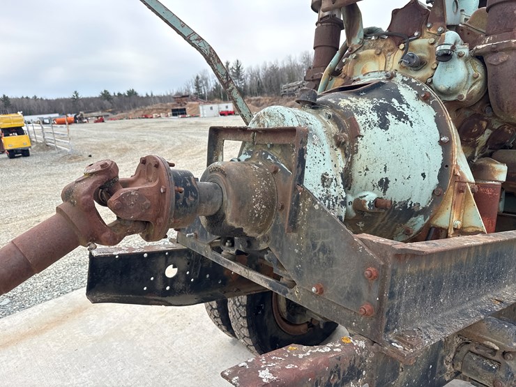 massey-ferguson-8-image-23