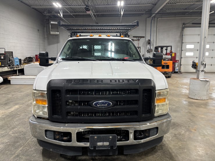 2009-ford-f350-image-6