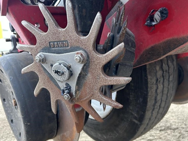 2014-white-9824-image-16