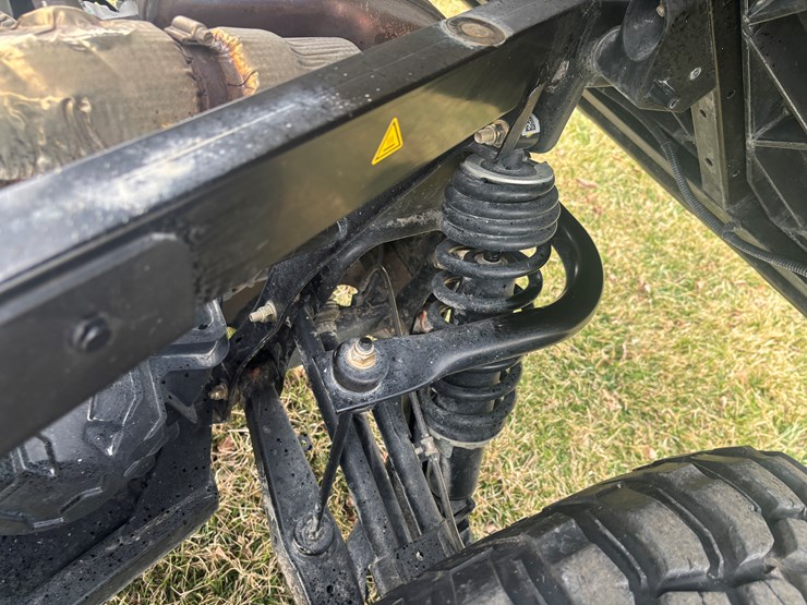 #2311-•-2023-can-am-hd-9-defender-xt-4x4-utv-image-67