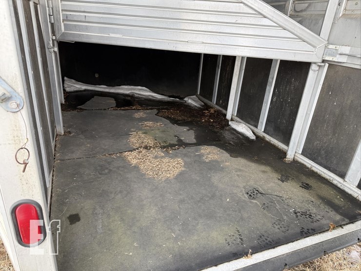 2001-featherlite-16-ft-image-28