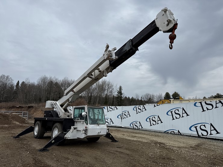 massey-ferguson-8-image-7
