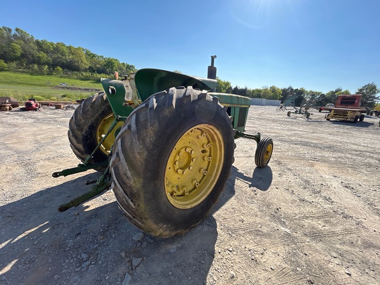 john-deere-3130-image-7