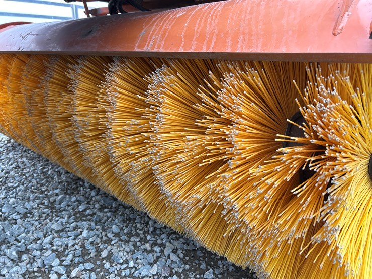 broce-rj350-image-14