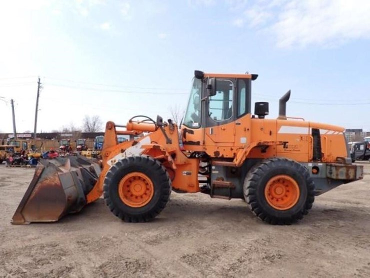 2010-doosan-dl250-image-8