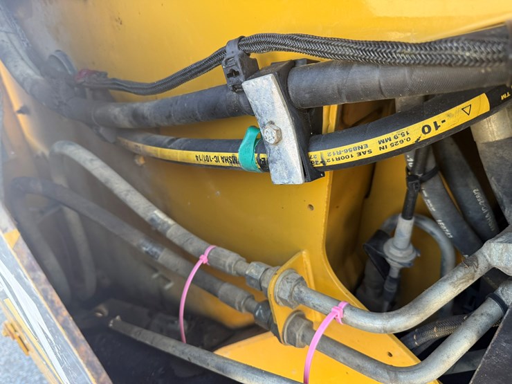 caterpillar-289d-image-21