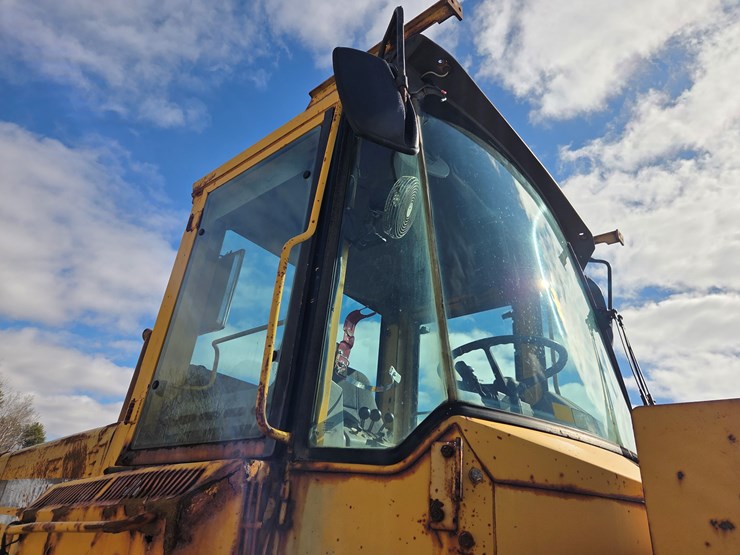 volvo-l120d-image-54