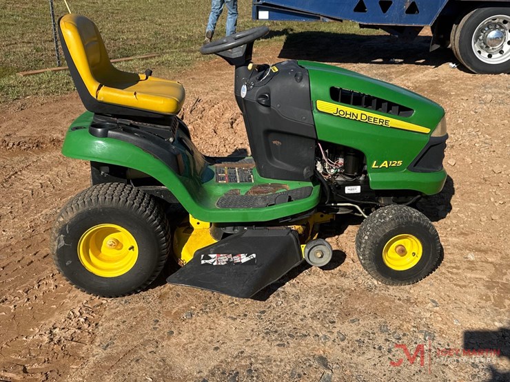 john-deere-la125-image-2