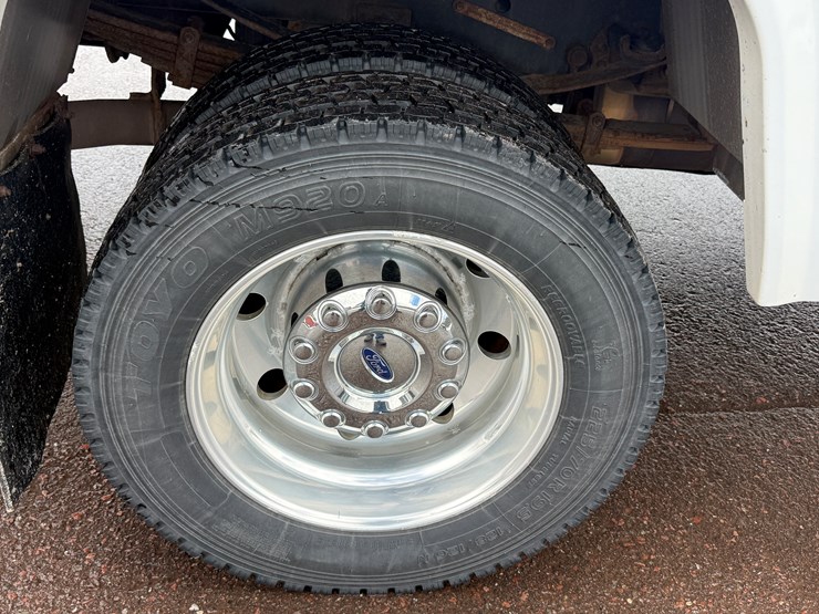 2018-ford-f550-image-75