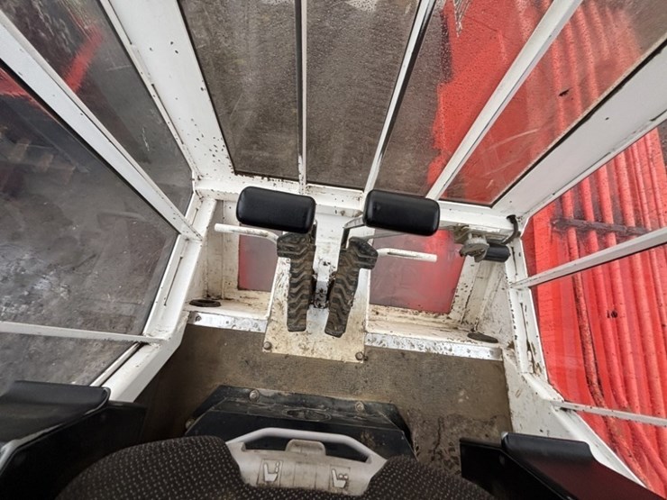 madill-3800c-image-39