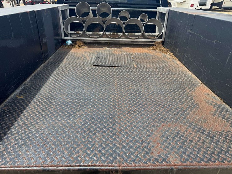 2017-chevrolet-silverado-2500-image-20