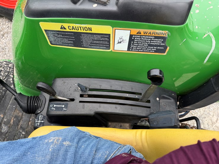 john-deere-4720-image-11