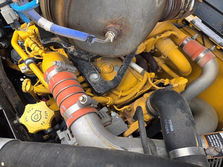 deere-160g-lc-image-40