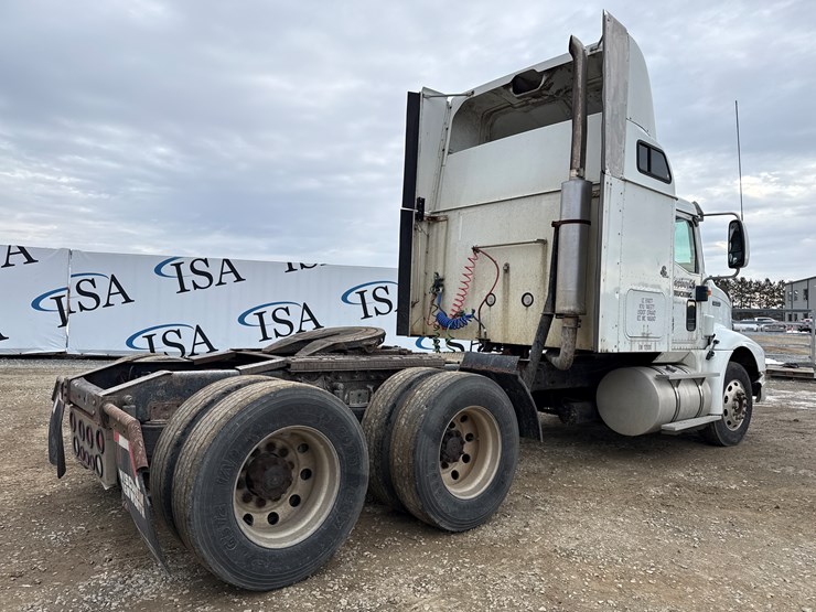 2000-international-9200i-image-5