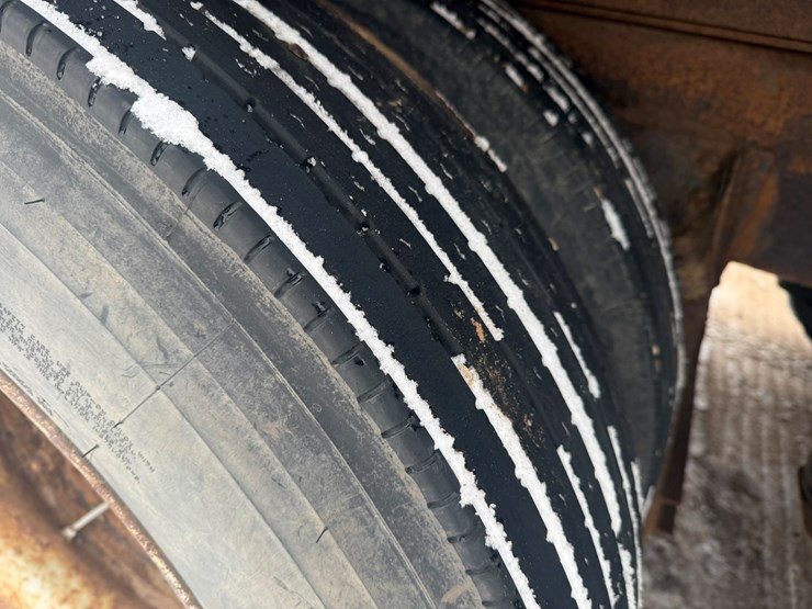 #1113-•-1990-ford-quad-axle-dump-truck-image-71