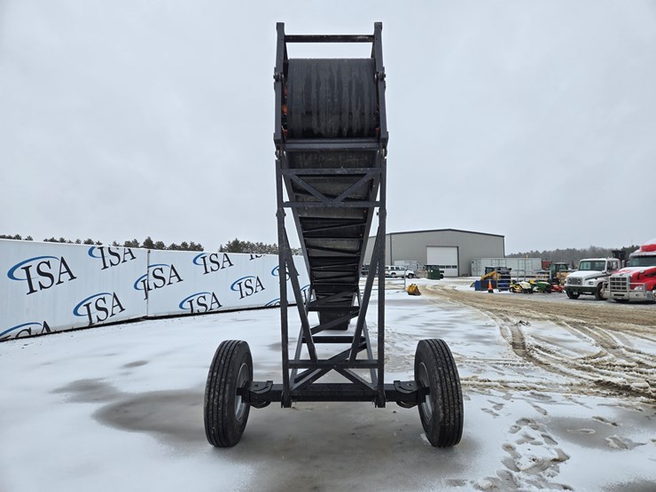 massey-ferguson-8-image-8