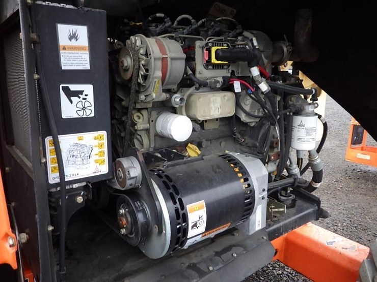 2015-jlg-450aj-image-14