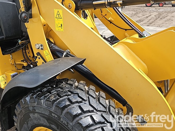 2014-caterpillar-907h2-image-10