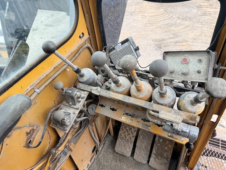 american-5299-image-38