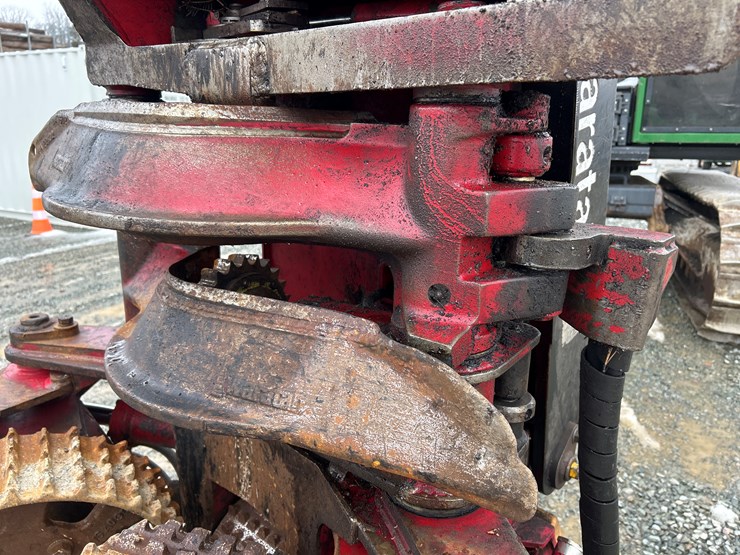 massey-ferguson-8-image-18