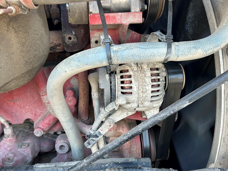 peterbilt-365-image-87