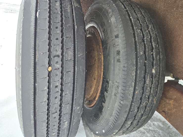 1994-massey-ferguson-8-image-89