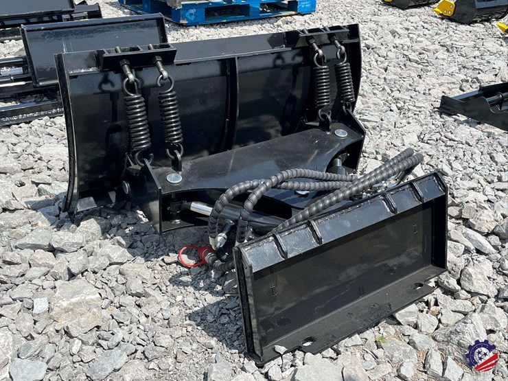 unused-2026-ce-40"-snow-blade-attachment-image-3