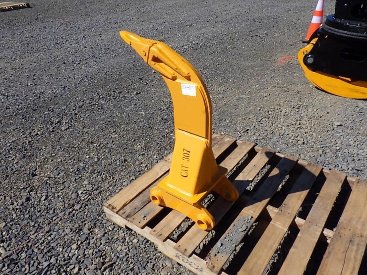 caterpillar-307-image-3