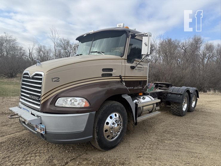 2007-mack-pinnacle-cxp613-image-52