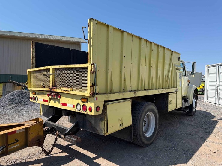 2000-international-4700-image-4