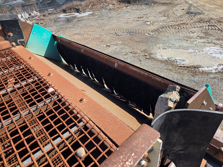 #1506-•-terex-cerdarapids-triple-deck-screener-image-36