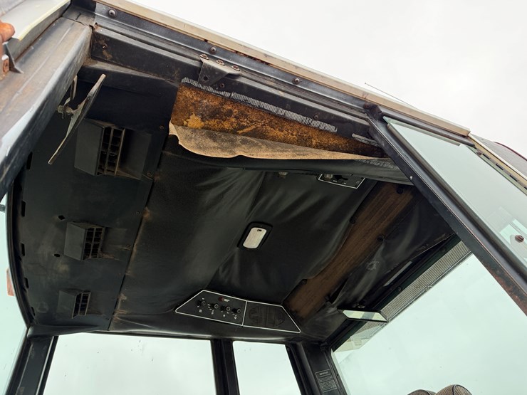 international-986-image-6