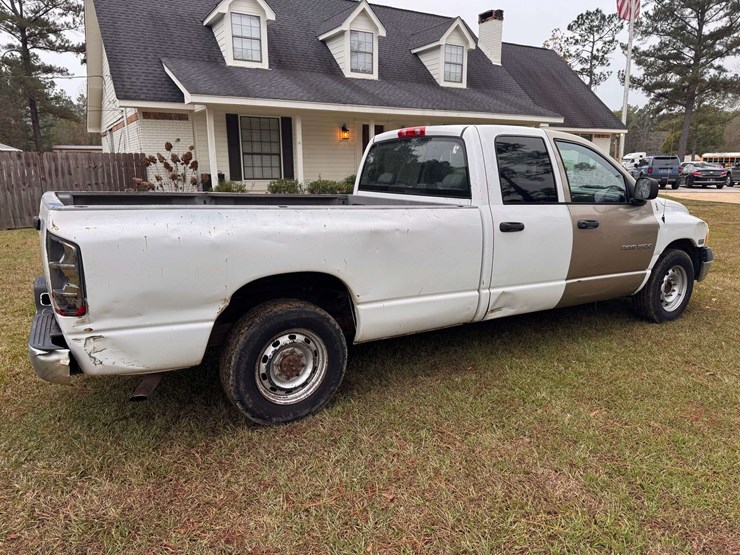 2004-dodge-ram-2500-image-3