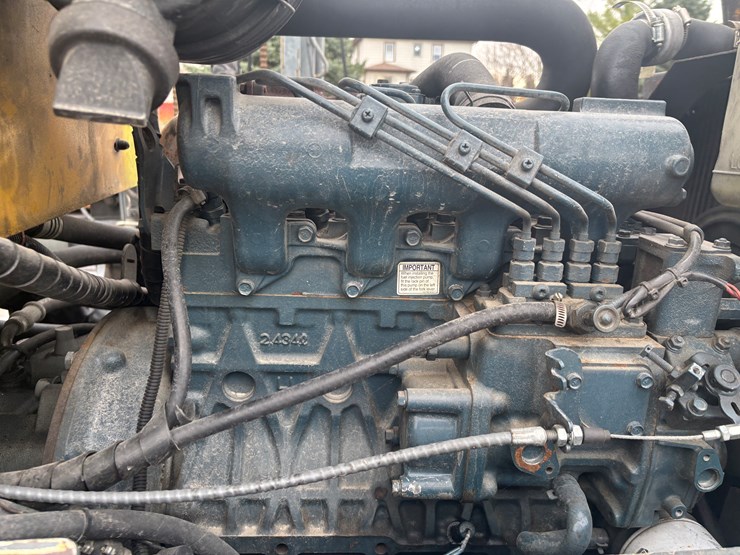 #1869-•-2012-combilift-cl-8011-multi-directional-forklift-image-26