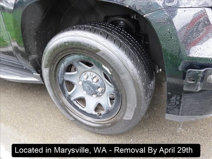 2018-chevrolet-tahoe-image-12