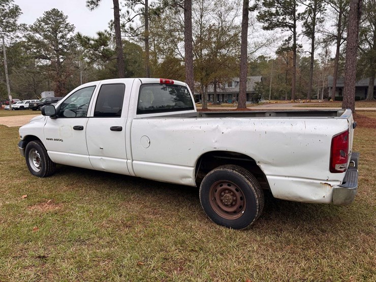2004-dodge-ram-2500-image-4