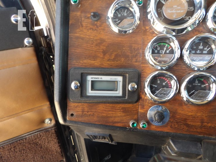 1997-peterbilt-379exhd-image-37