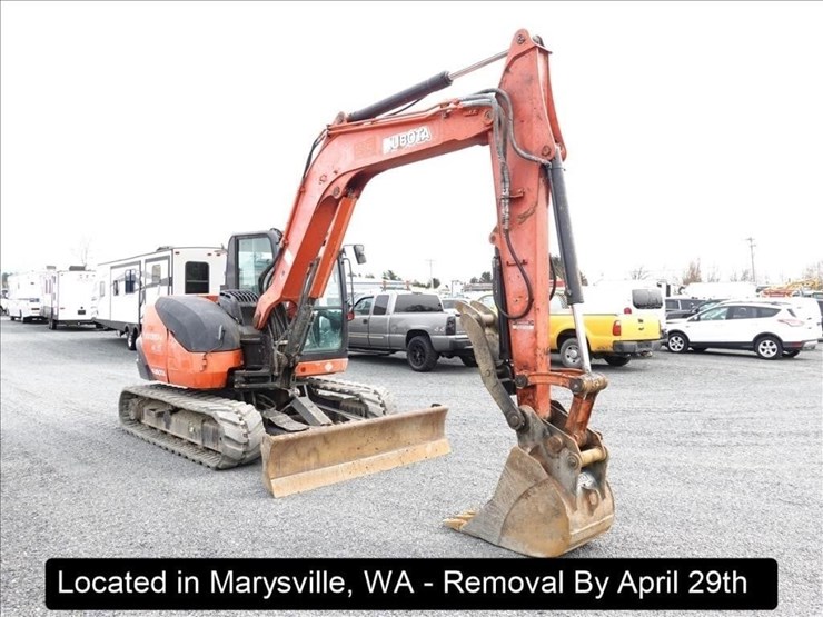 2015-kubota-kx080-4-image-19