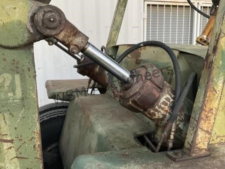 clark-rhy160d-forklift-image-11