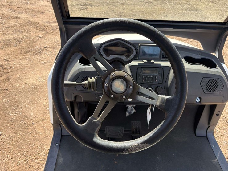 2023-bintelli-electric-golf-cart-w/-on-board-charger-(14-miles-showing)-image-8