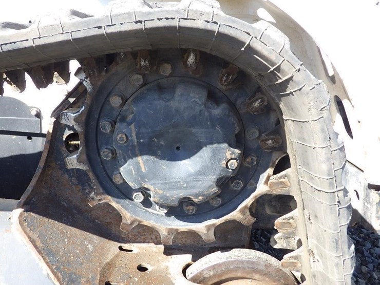 2018-bobcat-t650-image-16