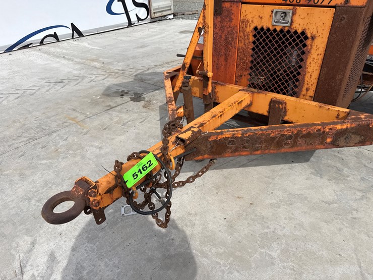 2009-massey-ferguson-8-image-10