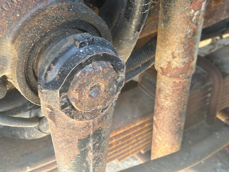 2006-international-7600-image-87