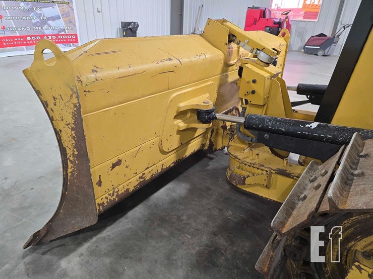 2021-caterpillar-d3-image-12