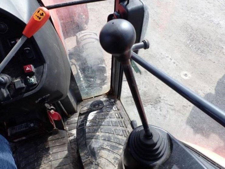 2017-kubota-b2650hsd-image-17