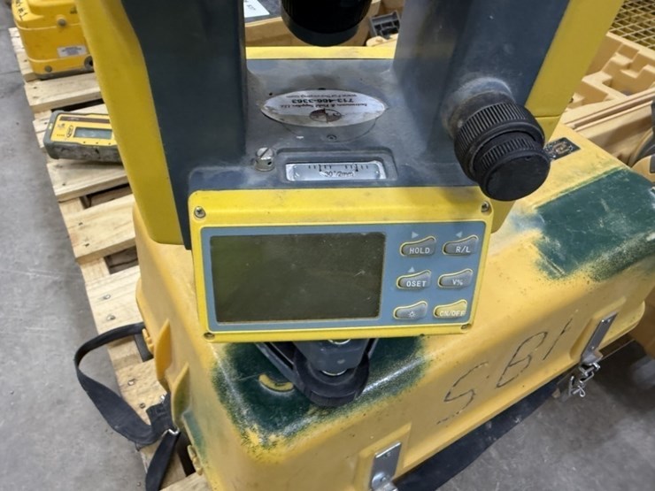 spectra-precision-det-2-theodolite-image-4