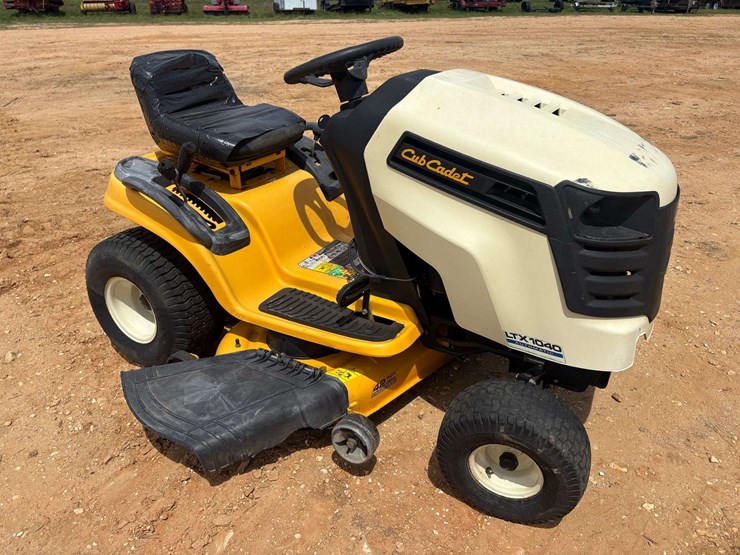 cub-cadet-ltx1040-image-3