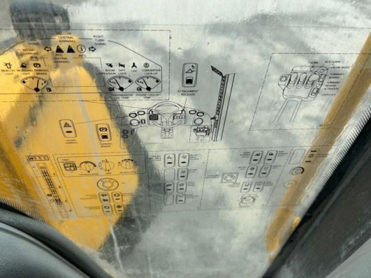 2012-volvo-l220g-image-56